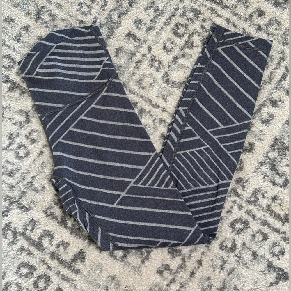 Lululemon Wunder Under Pant III - Picture 6 of 14